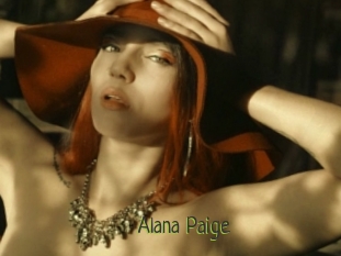 Alana_Paige