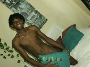 Amelia_Richar