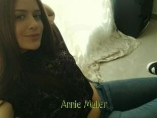 Annie_Muller