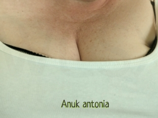 Anuk_antonia