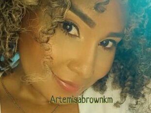 Artemisabrownkm