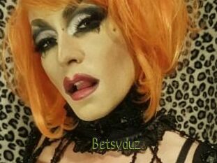 Betsy_duz