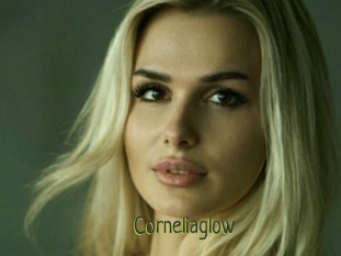 Corneliaglow