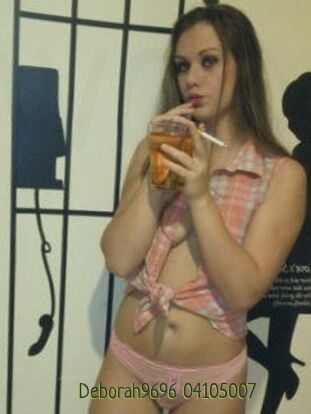 Deborah9696-04105007