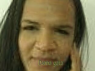 Danna_gata