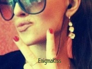 Enigma_Kiss