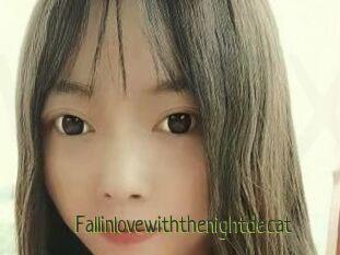 Fallinlovewiththenightdecat