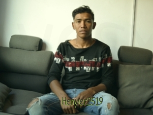 Henyer2519