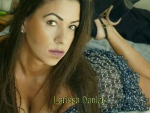 Larissa_Daniels