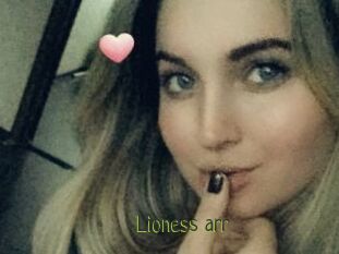 Lioness_arr