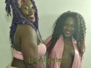 Ladiescuple_beach