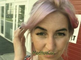 MaeHotKiss