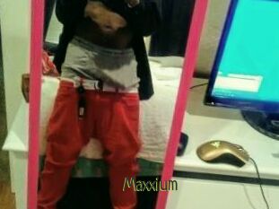 Maxxium