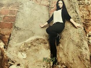 Mia19