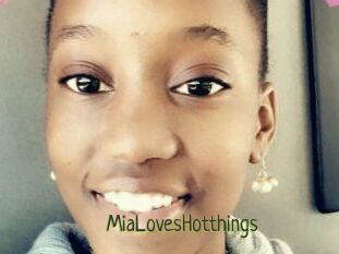 MiaLovesHotthings