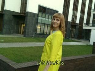 MiaWowKiss