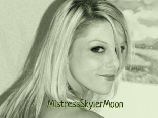 MistressSkylerMoon