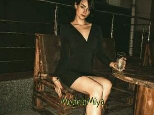 ModelaMiya