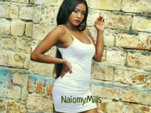 NaiomyMills