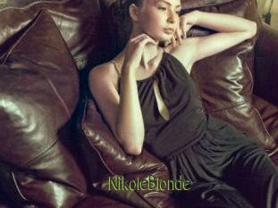 NikoleBlonde
