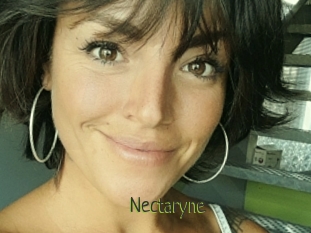 Nectaryne