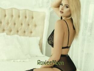 RoxieeMoon