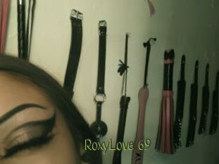 RoxyLove_69