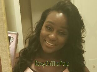 RoxyOnThePole