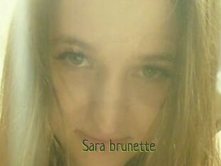 Sara_brunette