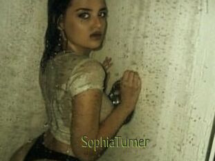 Sophia_Turner