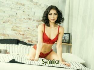 Synmika