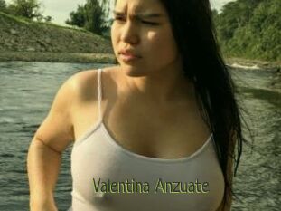 Valentina_Anzuate