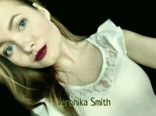 Veronika_Smith