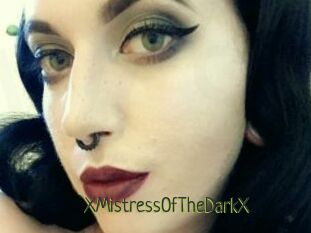 XMistressOfTheDarkX