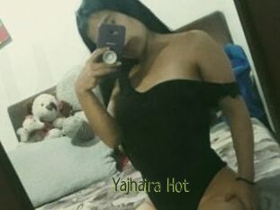 Yajhaira_Hot